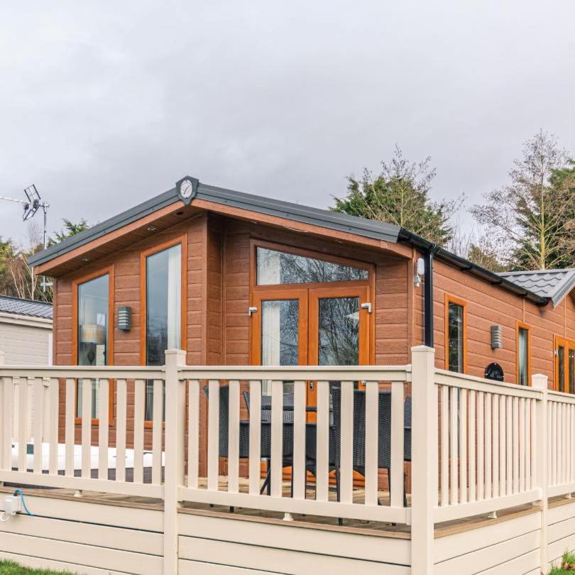Juniper Lodge
